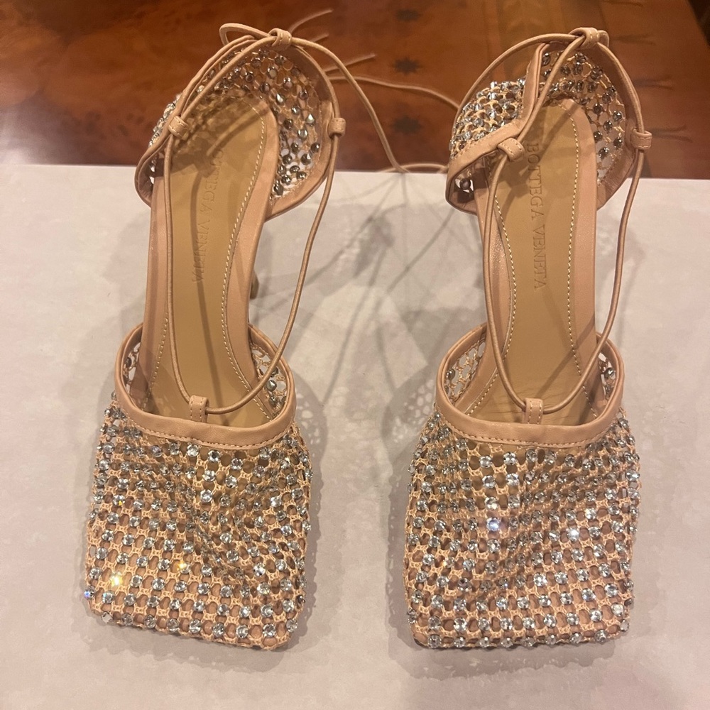 BV Sparkle Stretch Lace up Sandals,Size 7